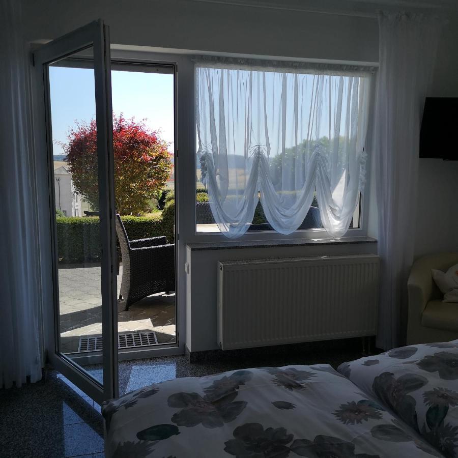 Haus Marvin Hotell Dottingen  Exteriör bild