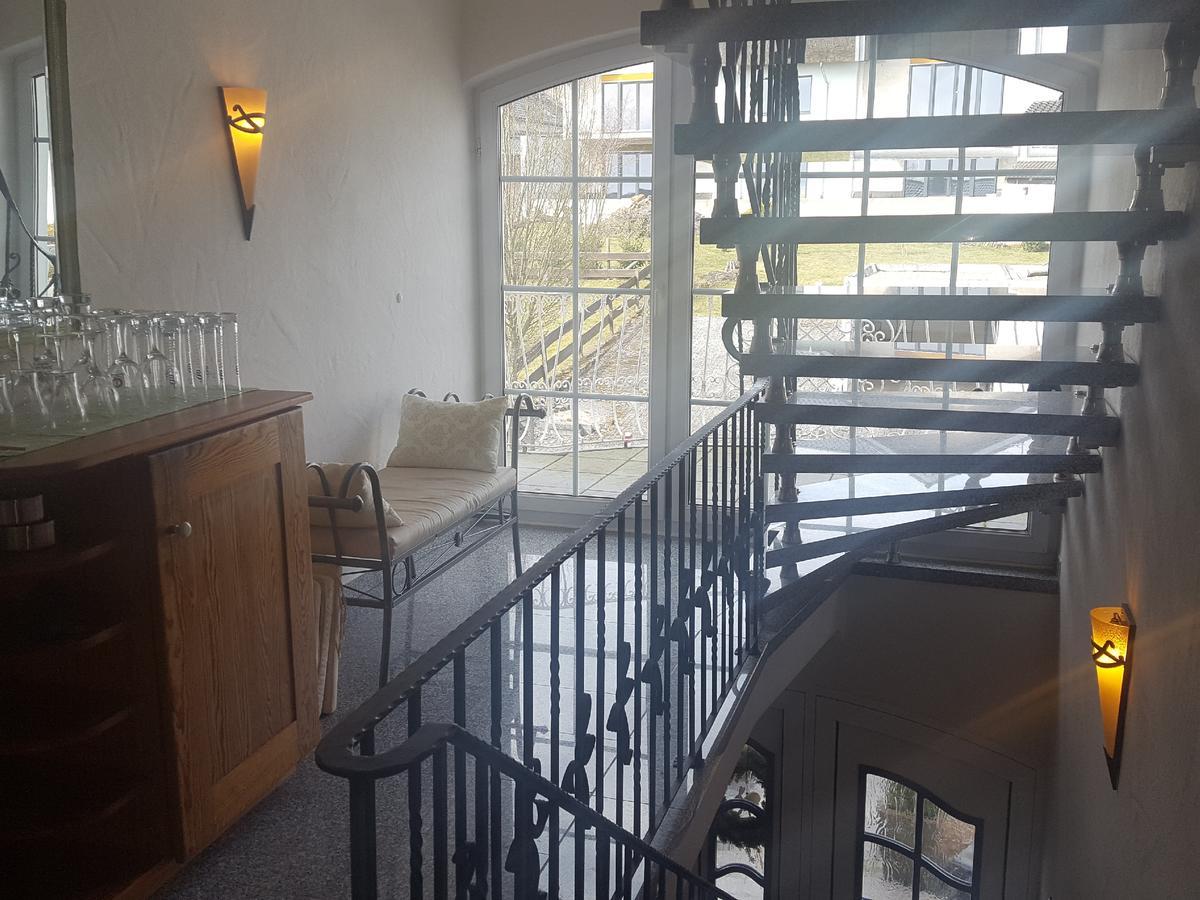 Haus Marvin Hotell Dottingen  Exteriör bild