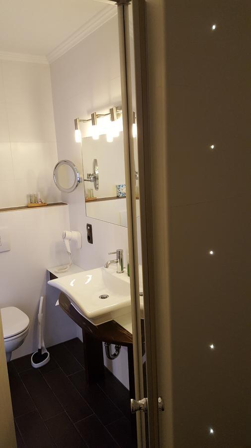 Haus Marvin Hotell Dottingen  Exteriör bild
